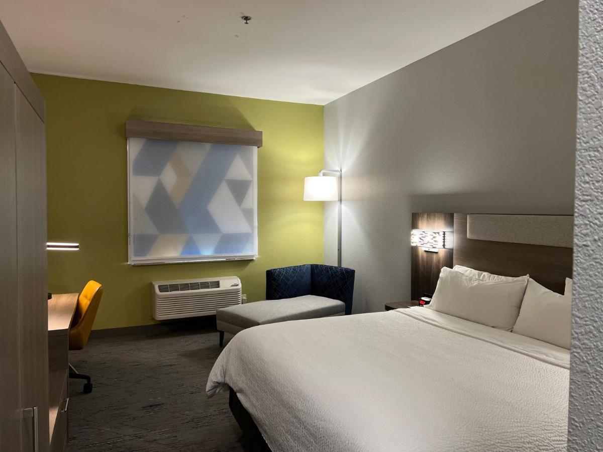 Holiday Inn Express Hotel & Suites Woodward Hwy 270 By Ihg Ngoại thất bức ảnh
