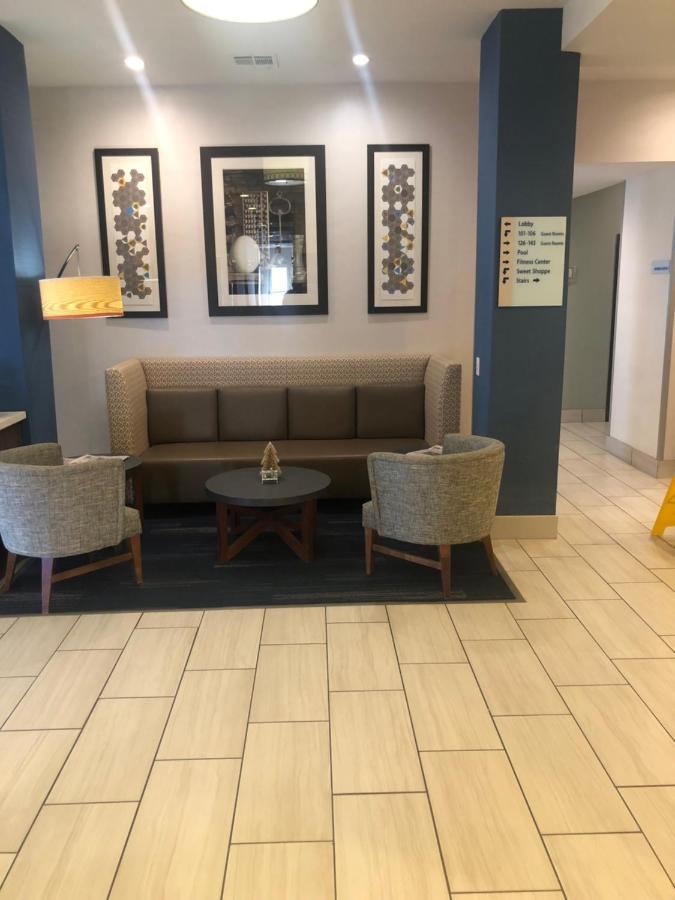 Holiday Inn Express Hotel & Suites Woodward Hwy 270 By Ihg Ngoại thất bức ảnh