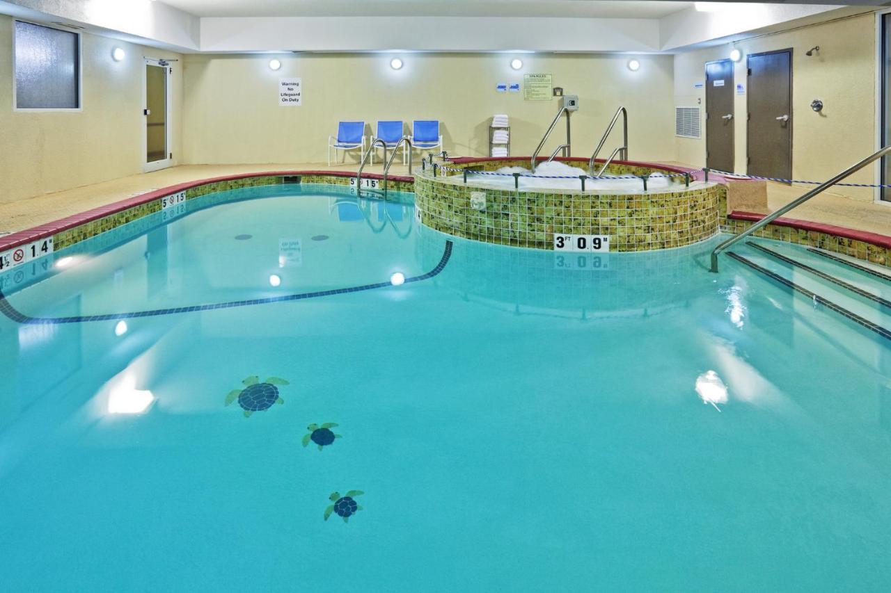 Holiday Inn Express Hotel & Suites Woodward Hwy 270 By Ihg Ngoại thất bức ảnh