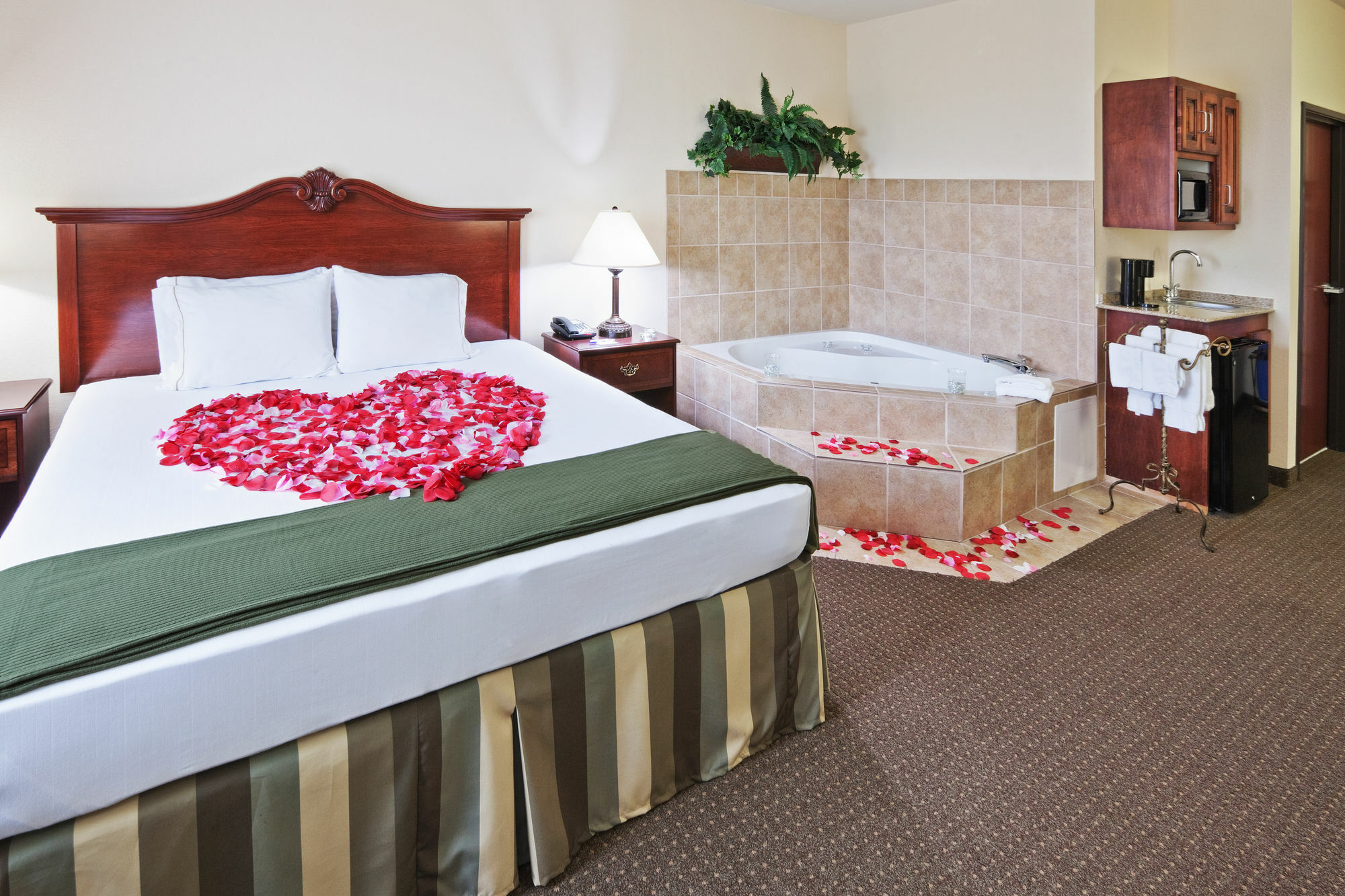 Holiday Inn Express Hotel & Suites Woodward Hwy 270 By Ihg Ngoại thất bức ảnh